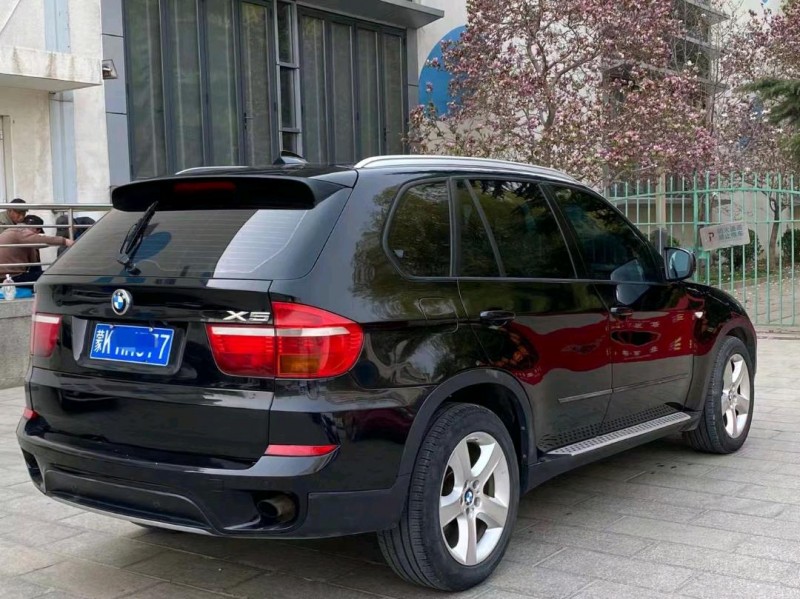 北京09年宝马X56