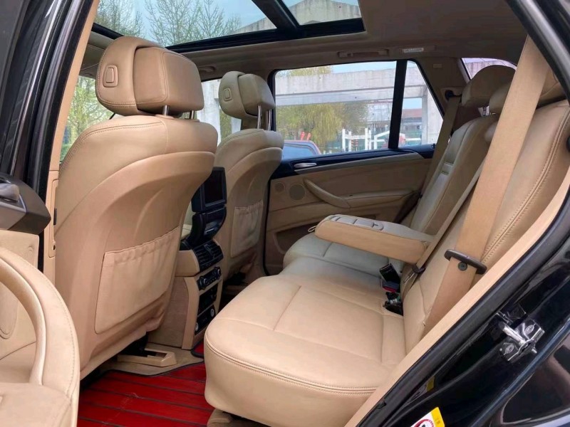 北京09年宝马X59