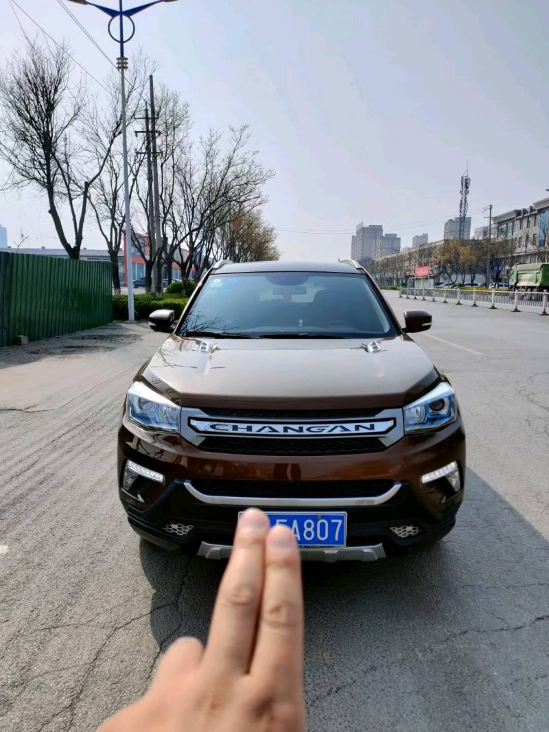 聊城18年長安汽車CS751
