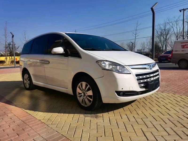 東營16年納智捷優6 SUV2