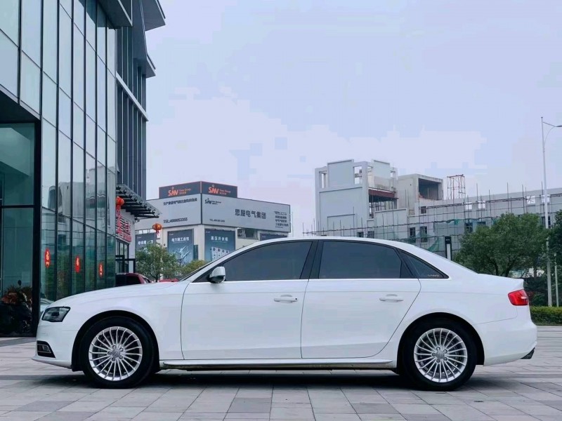 佛山14年奧迪A4L2
