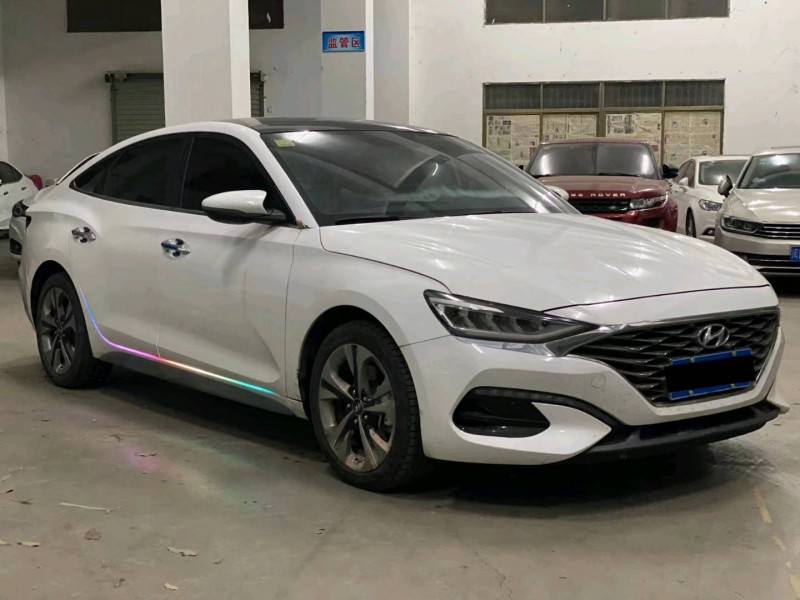 廈門20年現代菲斯塔2