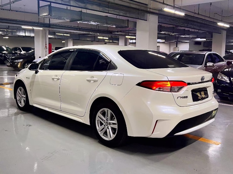 北京19年丰田雷凌4