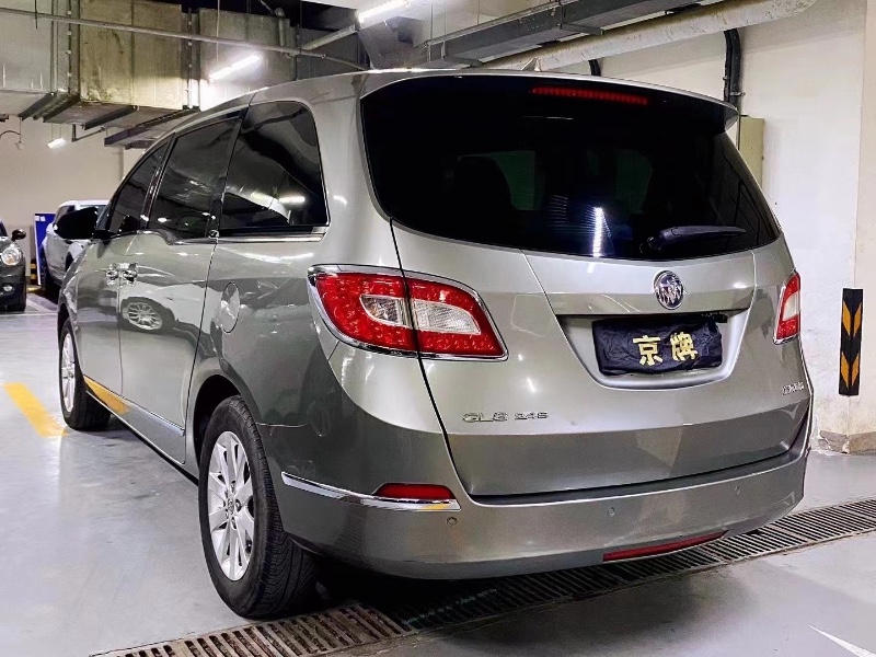 北京16年别克GL85