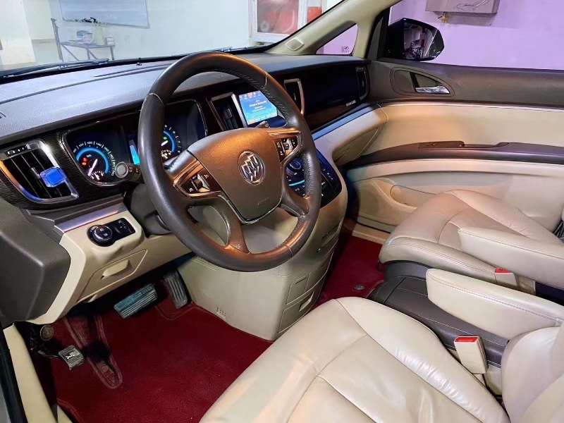 北京16年别克GL87