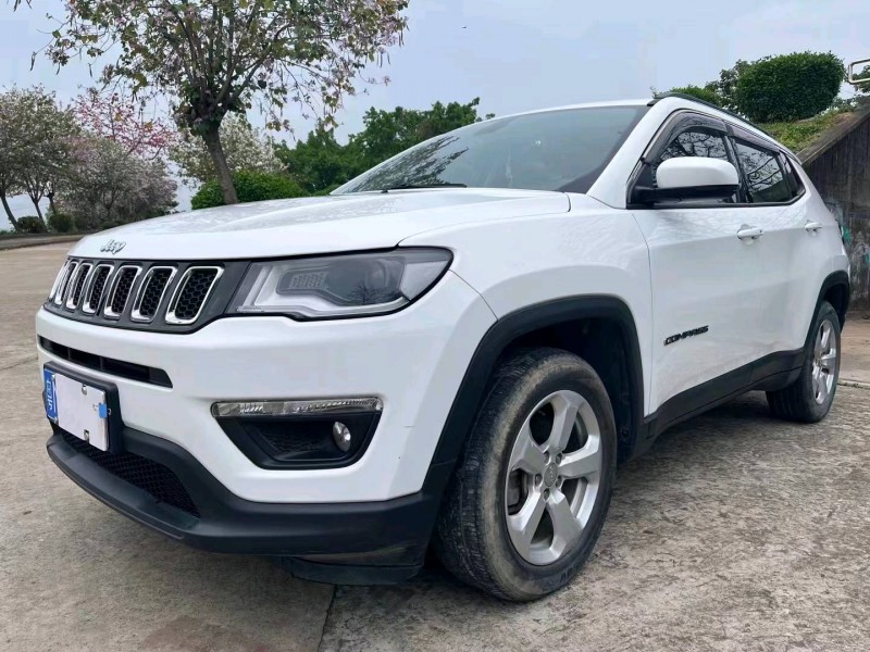 江門17年Jeep指南者2