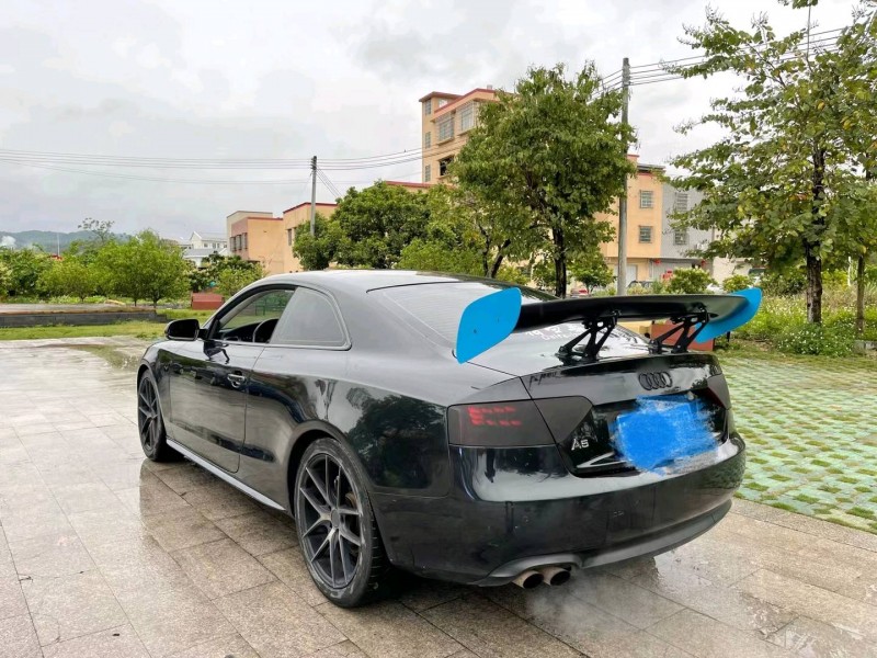 廣州10年奧迪A58