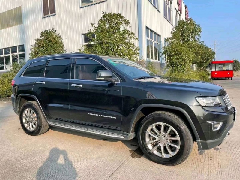 宜昌14年Jeep大切諾基3