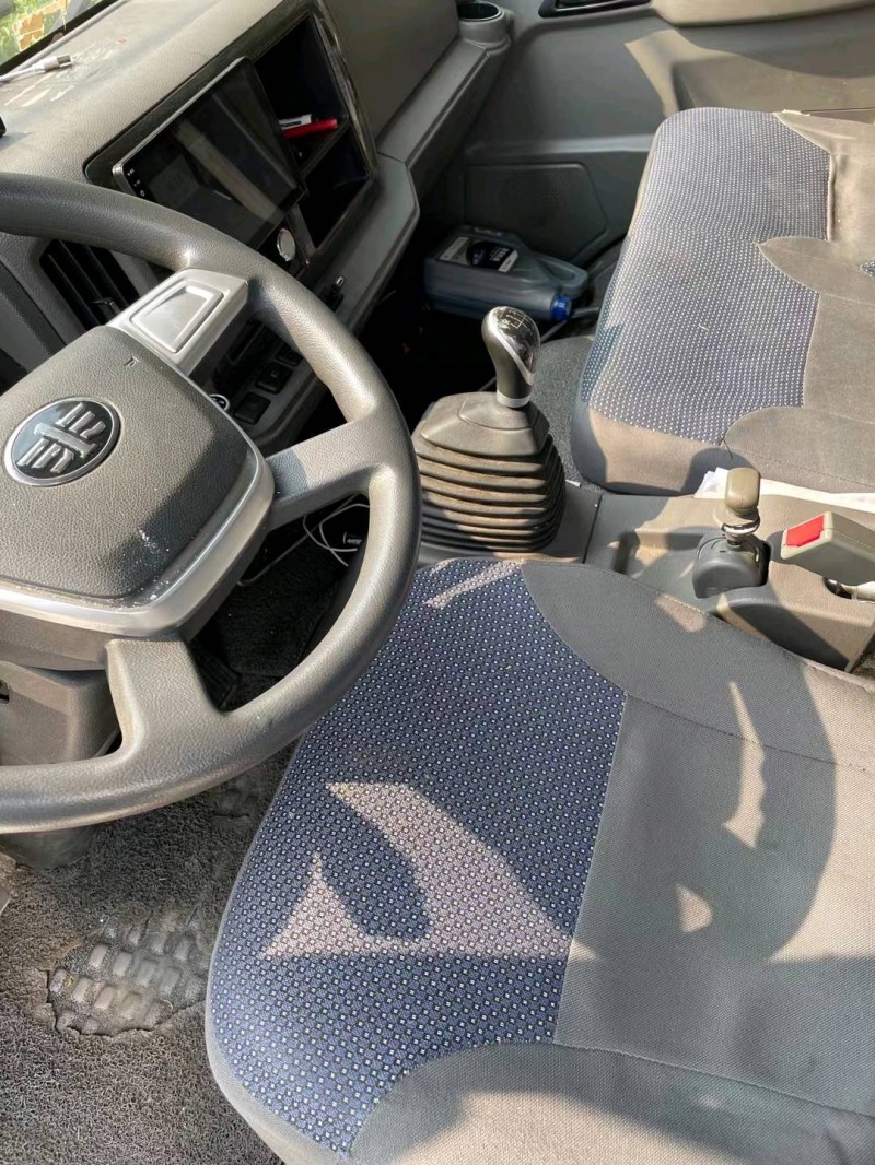 婁底19年解放解放卡車4