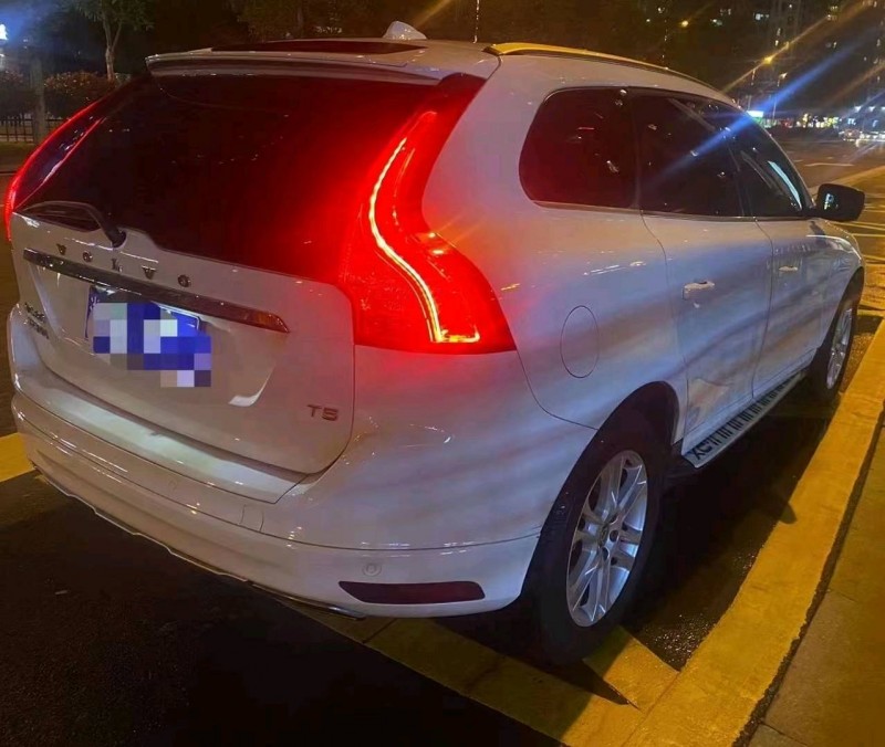 岳陽16年沃爾沃XC606