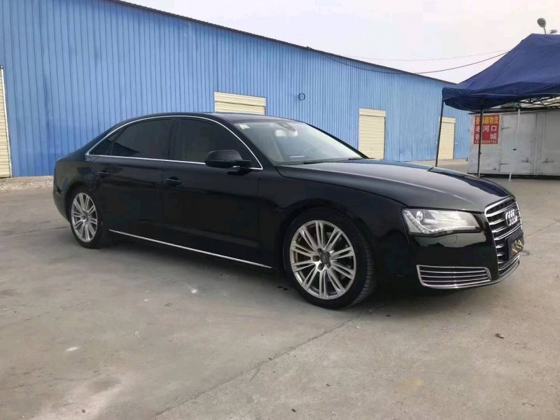 北京11年奧迪A8L4