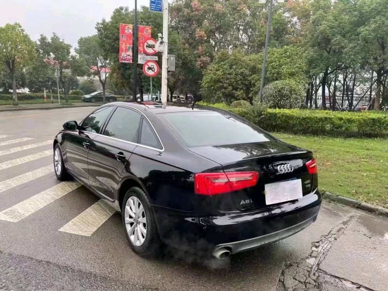 紹興15年奧迪A6L8