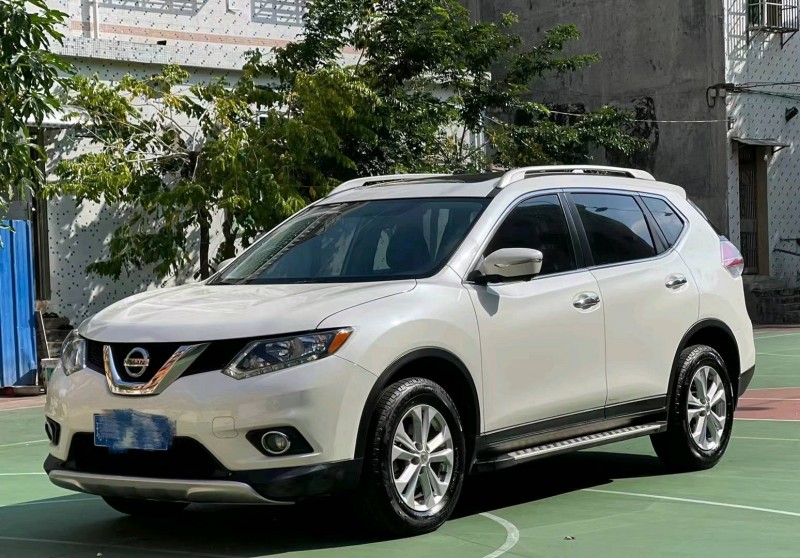 瓊海16年日產奇駿5