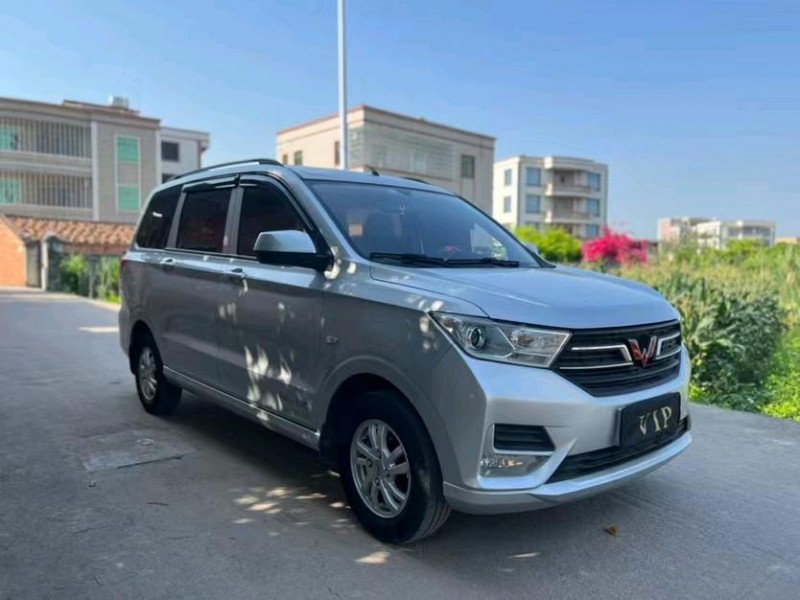 東莞19年五菱汽車宏光2