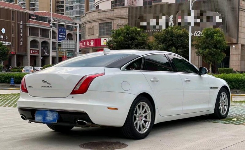 瓊海16年捷豹XJL5