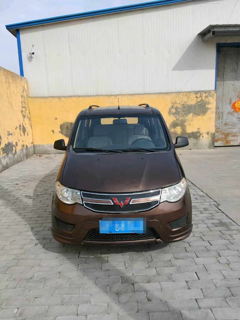 聊城16年五菱汽車宏光7