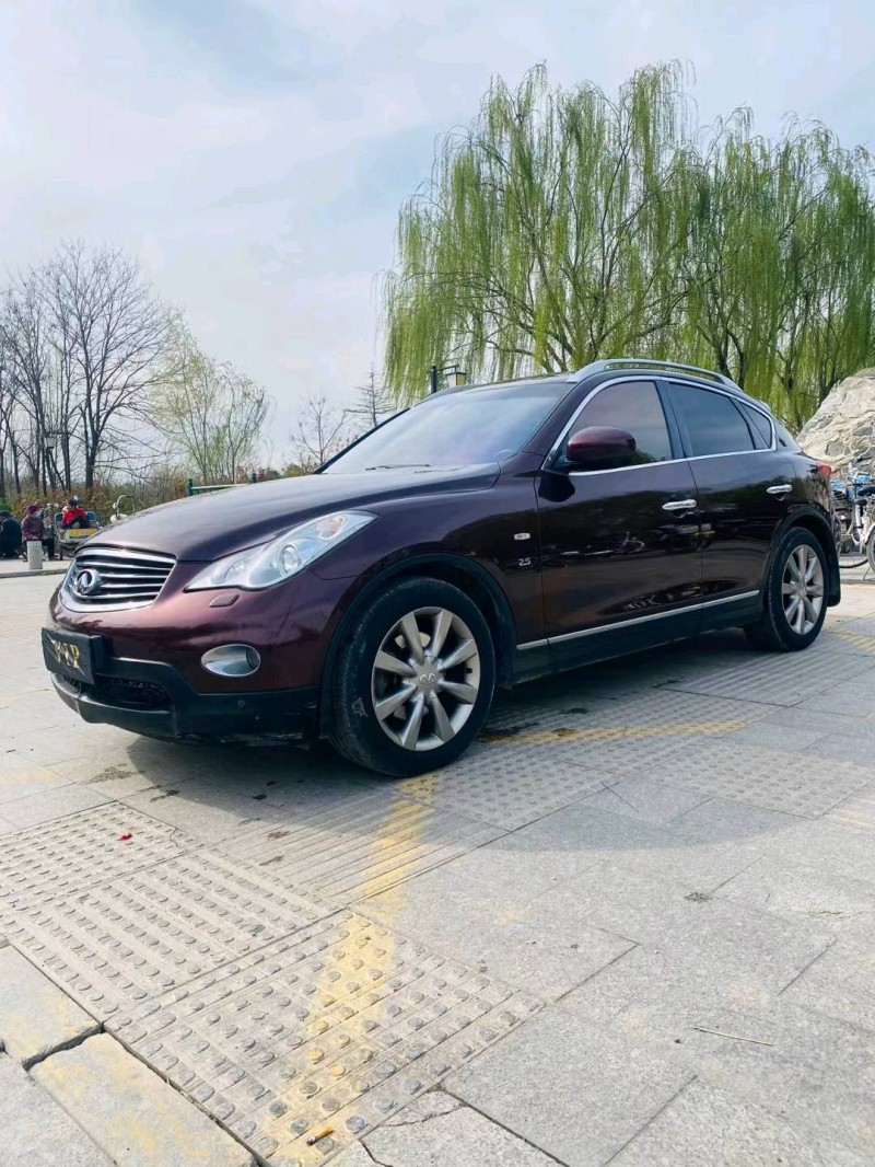 聊城14年英菲尼迪QX502