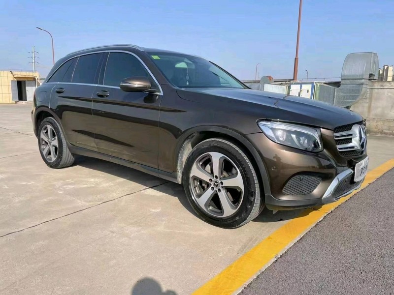 北京19年奔驰GLC7