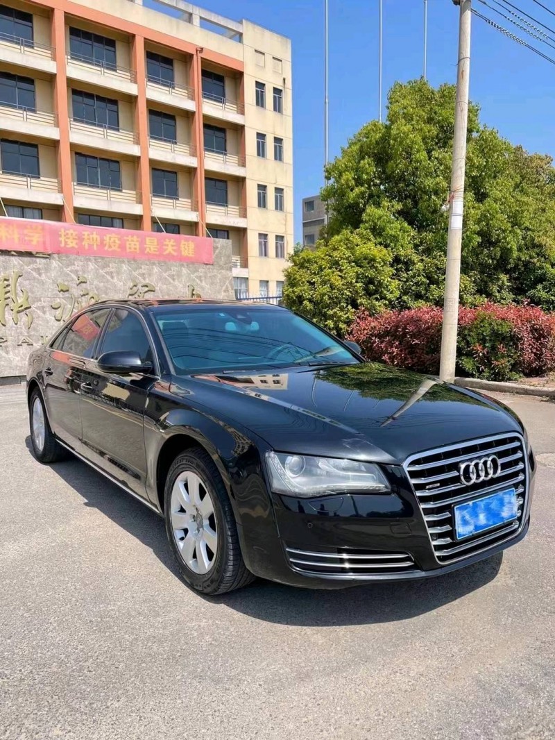 安慶11年奧迪A8L6