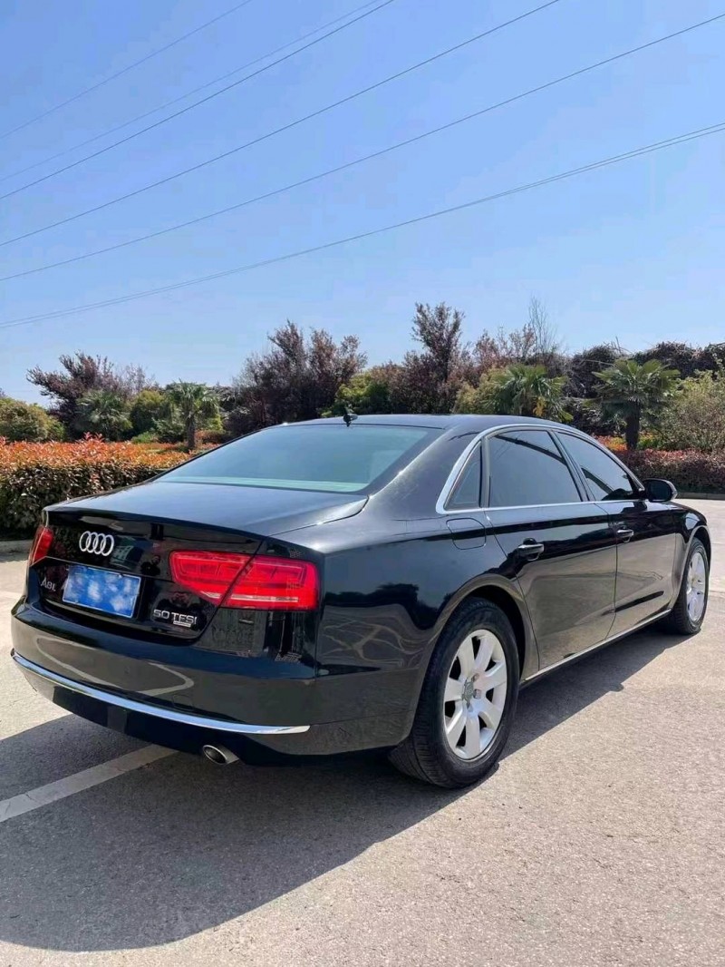 安慶11年奧迪A8L2