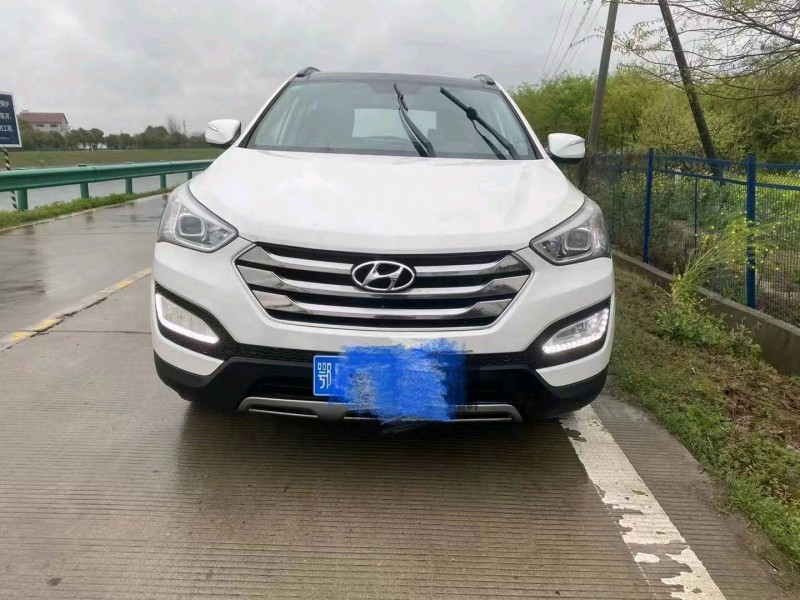 北京14年现代新胜达1