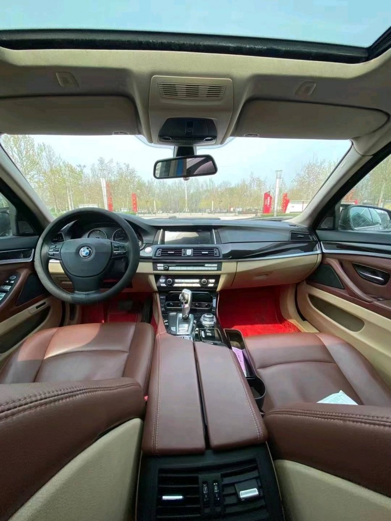 北京12年宝马5系4