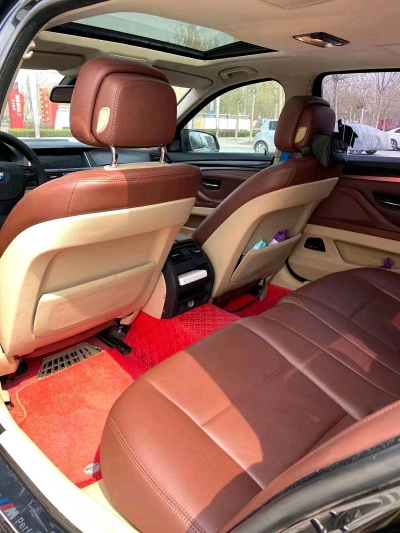 北京12年宝马5系6