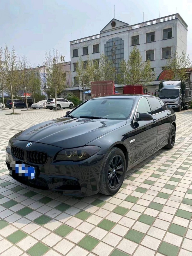 北京12年宝马5系5