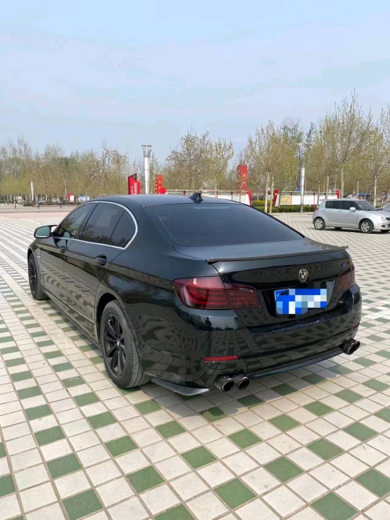 北京12年宝马5系8