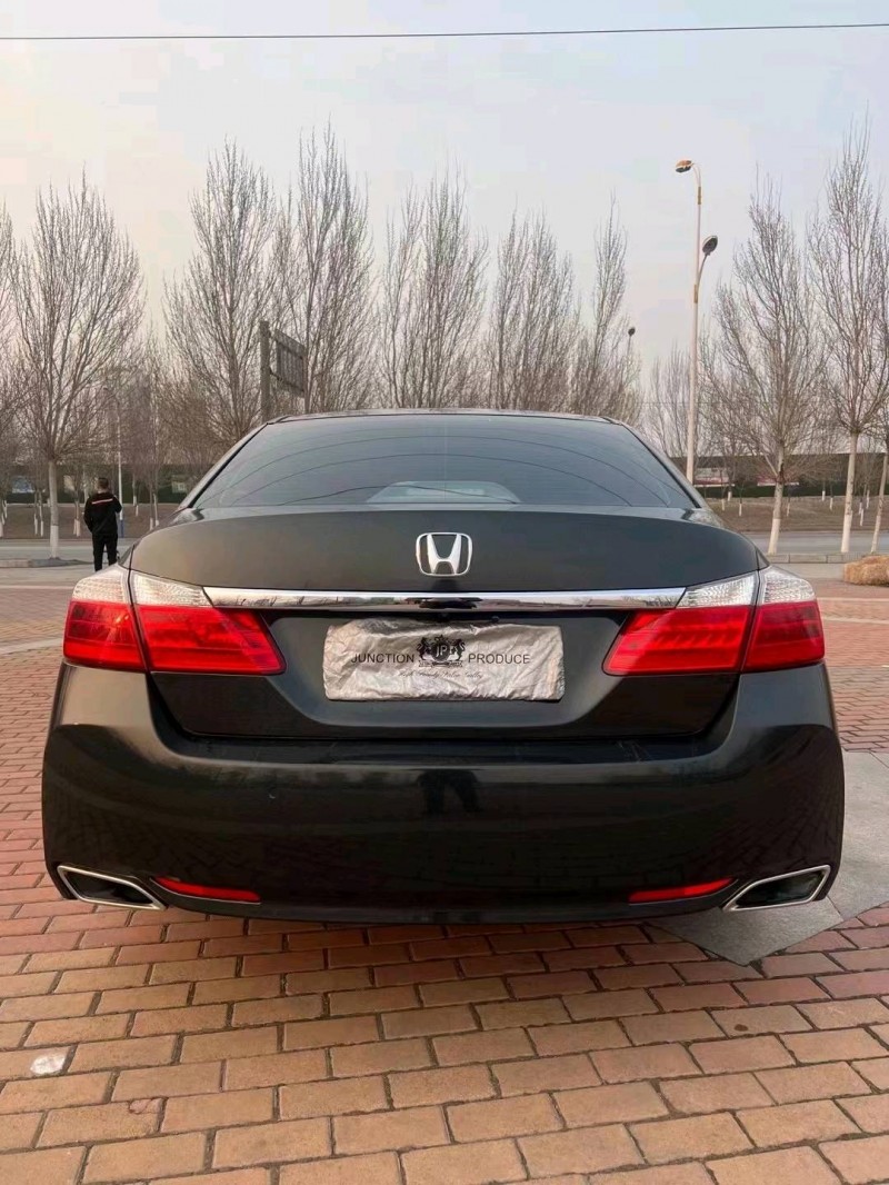 沈陽12年奧迪A8L4