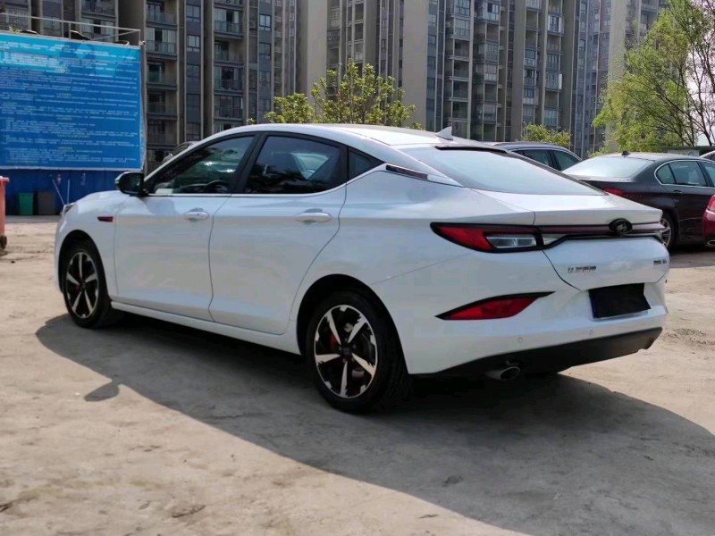 重慶21年江淮思皓A55