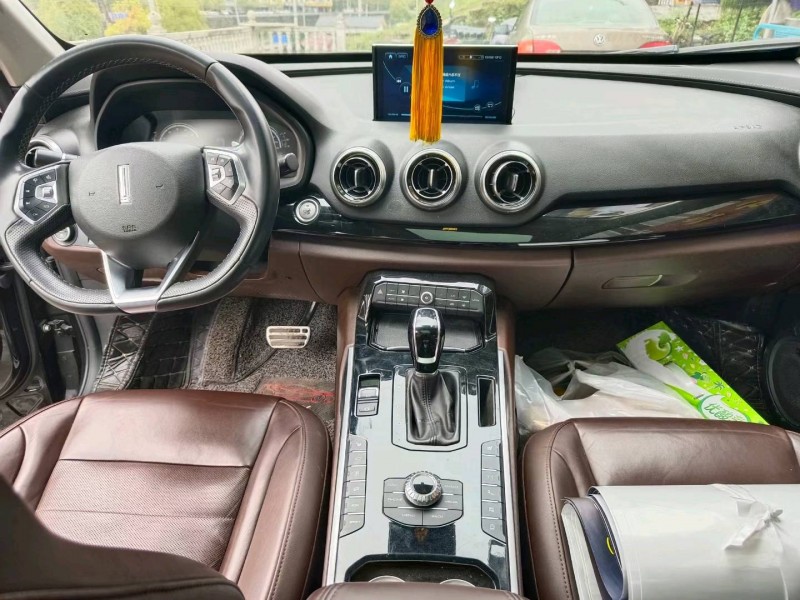 恩施17年長城汽車WEY VV74