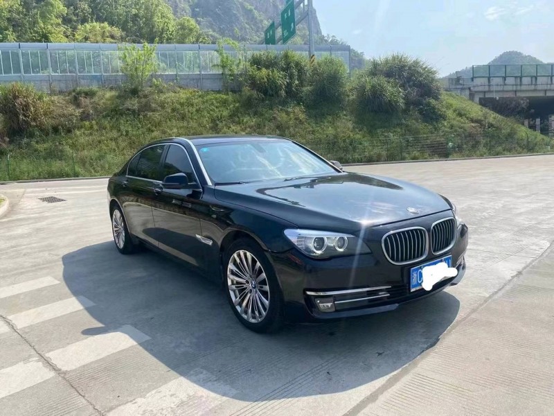 徐州13年宝马7系3