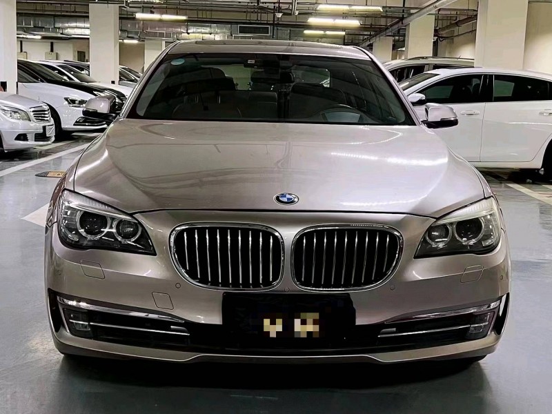 北京13年宝马7系4