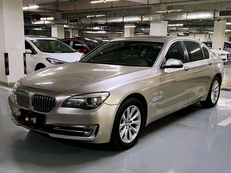 北京13年宝马7系3