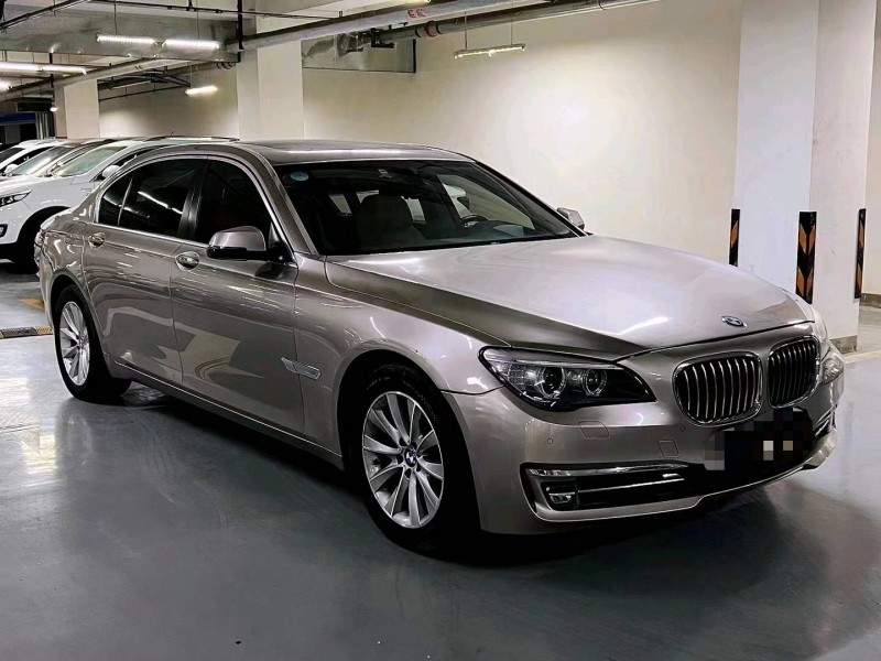 北京13年宝马7系2