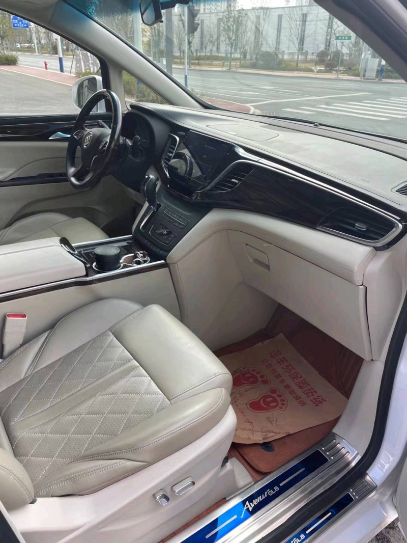 徐州19年别克GL85