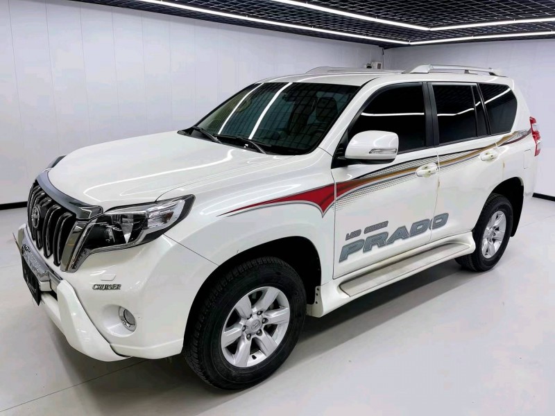 保定15年丰田普拉多5