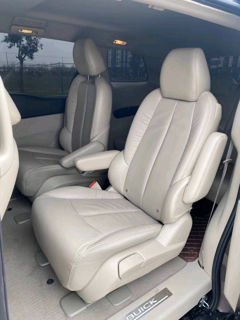 徐州19年别克GL86