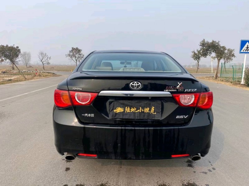徐州11年丰田锐志8