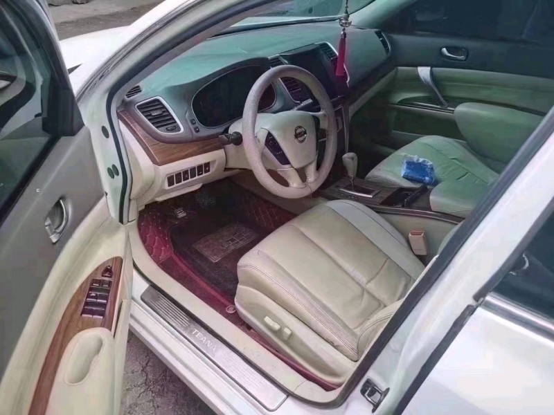 臨汾11年日產天籟2