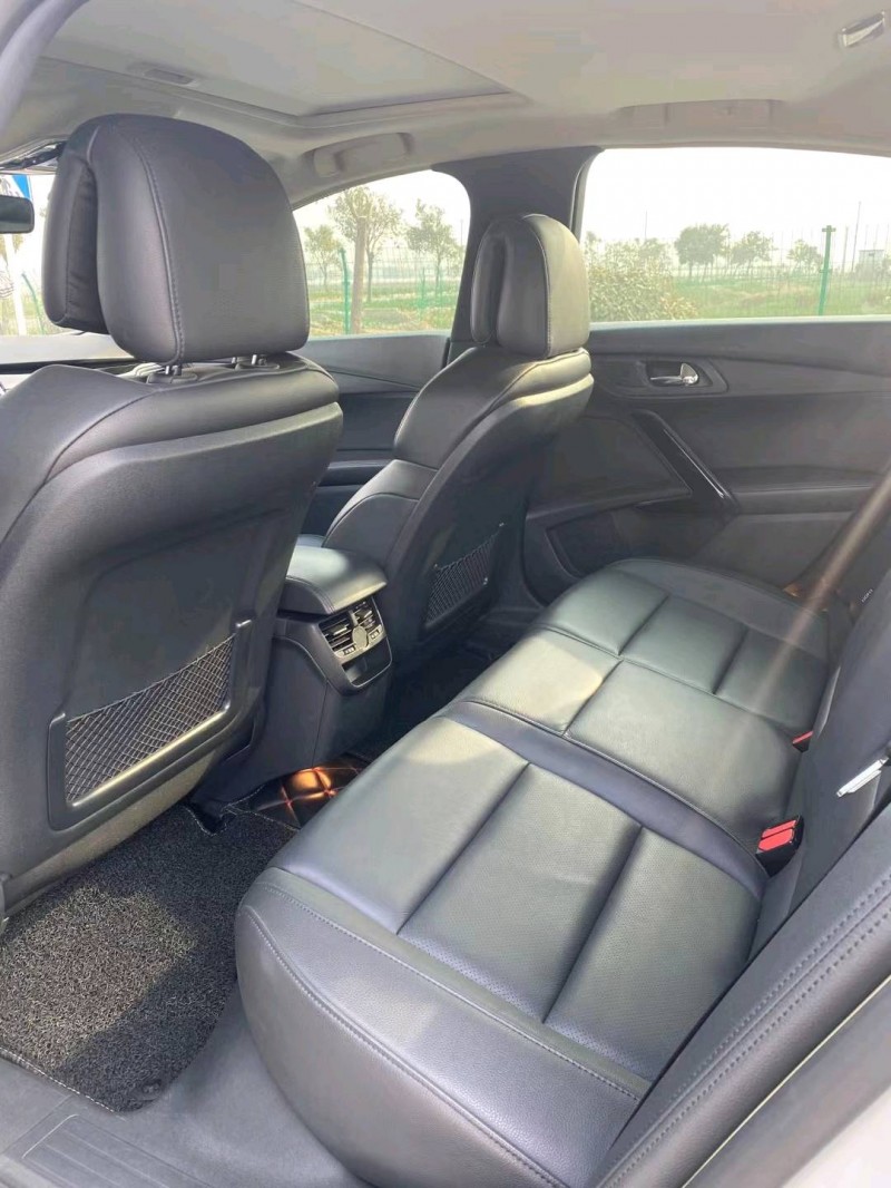 徐州17年标致5085