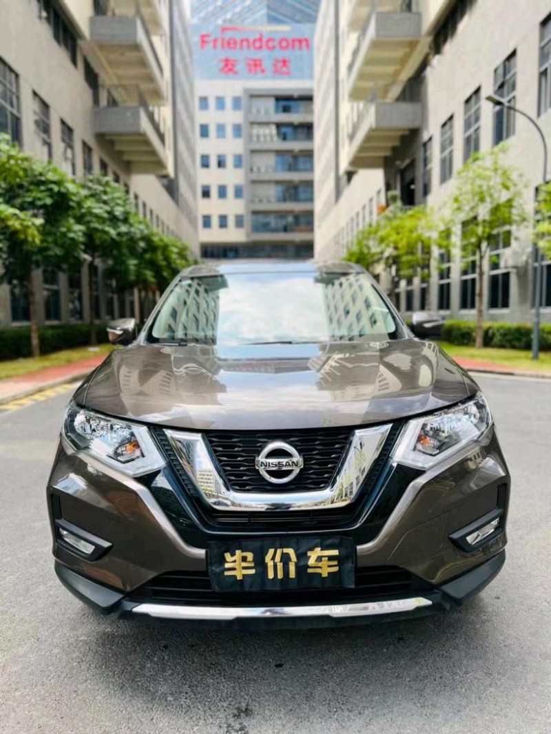 東莞21年日產奇駿1