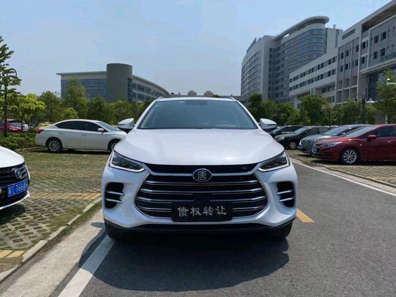 中山19年比亞迪唐1