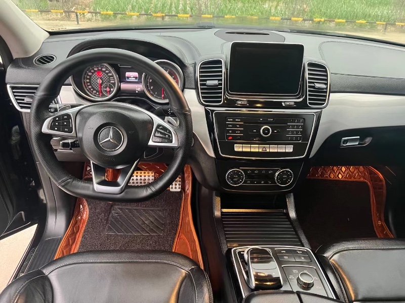 徐州16年奔驰GLE9