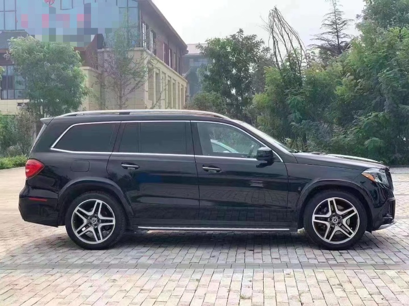北京19年奔驰GLS4
