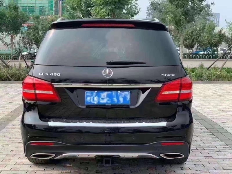 北京19年奔驰GLS3