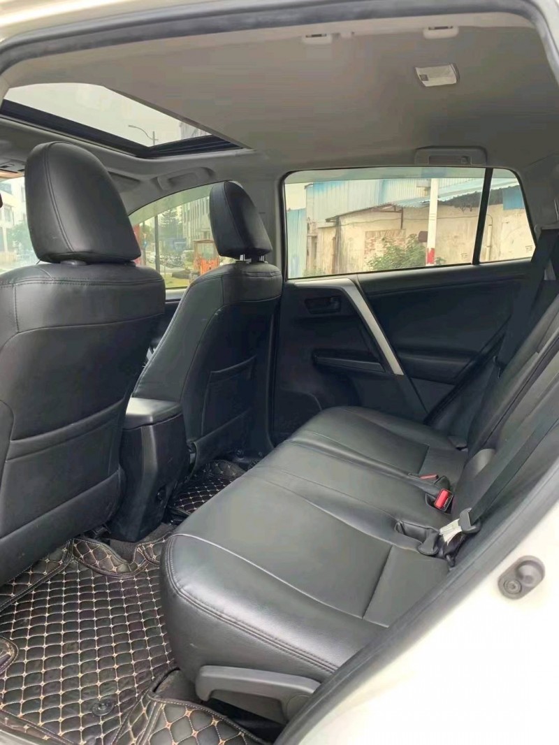 江門18年豐田RAV4榮放6