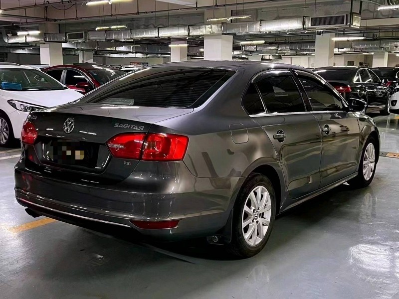 北京12年大众速腾4