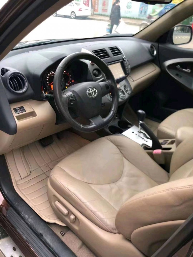 佛山12年豐田RAV49